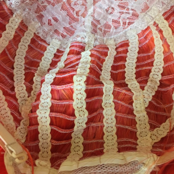 Short Bob Wavy Curly Orange Ombre Wig - Picture 6 of 10